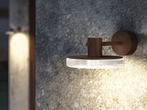 Алюминиевый и стеклянный наружный настенный светильник