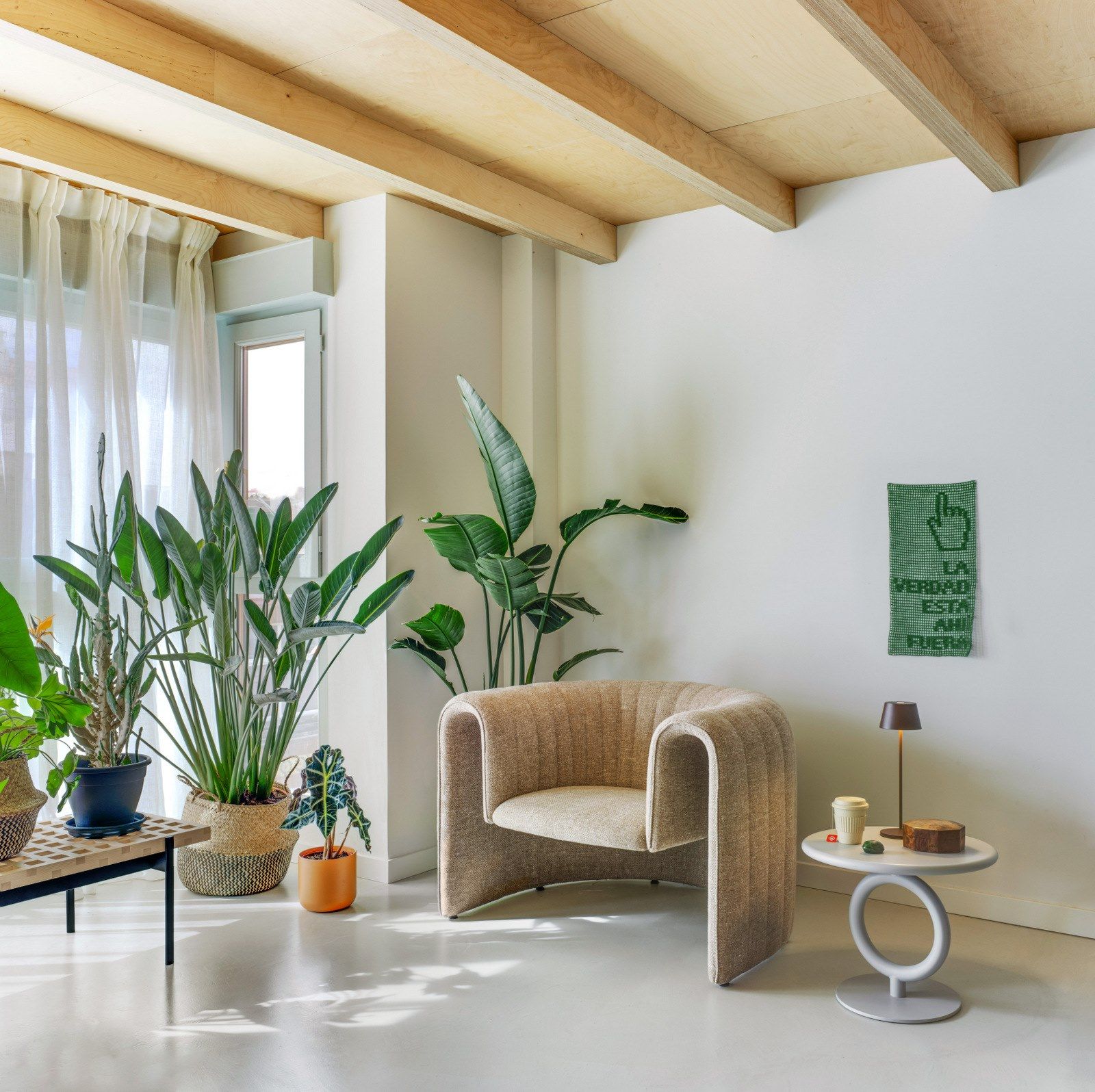 Тканевое кресло с подлокотниками SANCAL Remnant ARCH-00092328 - Вид №11