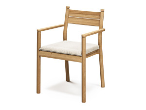 Деревянный штабелируемый садовый стул с подлокотниками