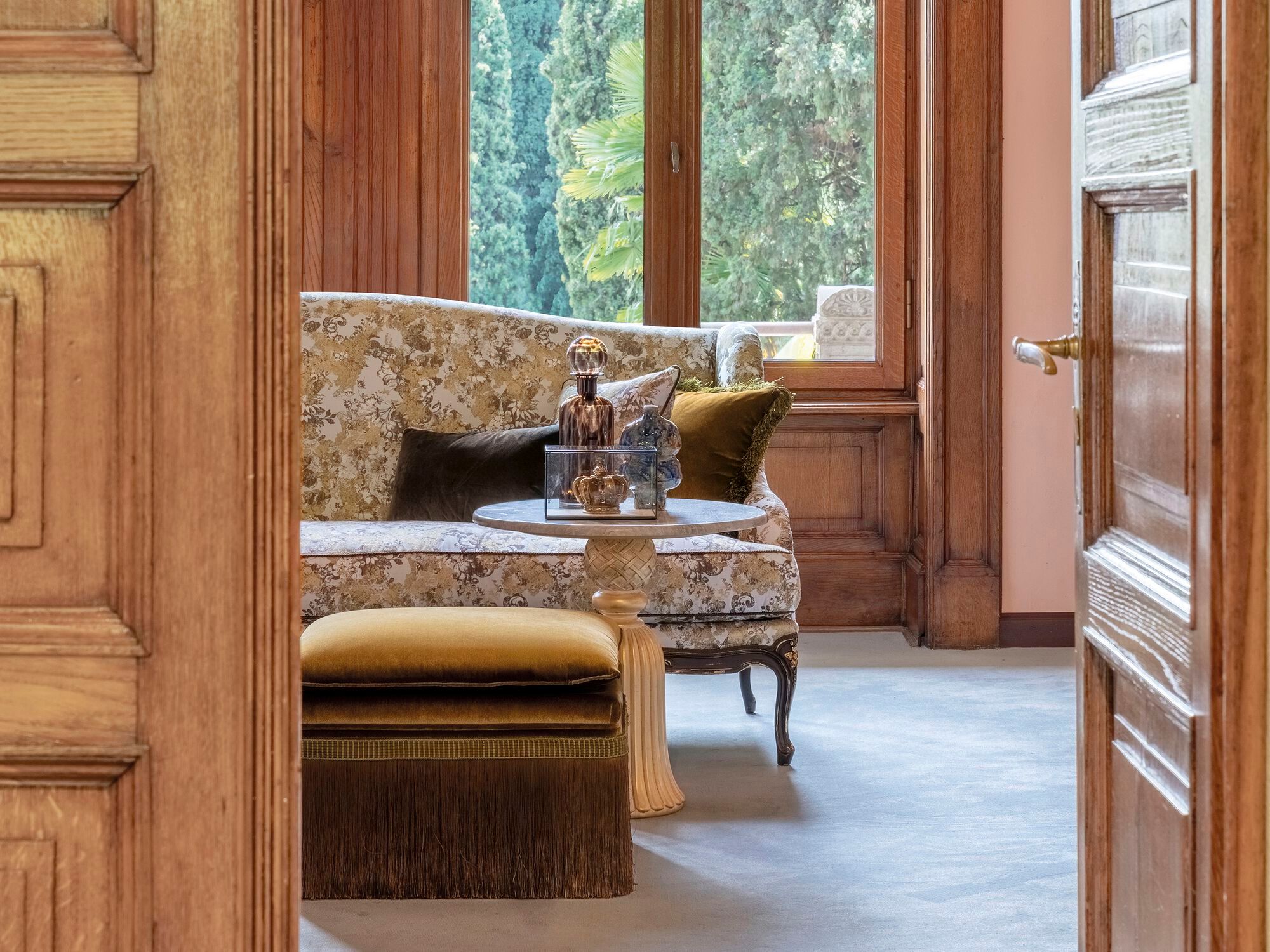 Прямоугольный бархатный пуф Bellotti Ezio Charming ARCH-00103719 - Вид №4