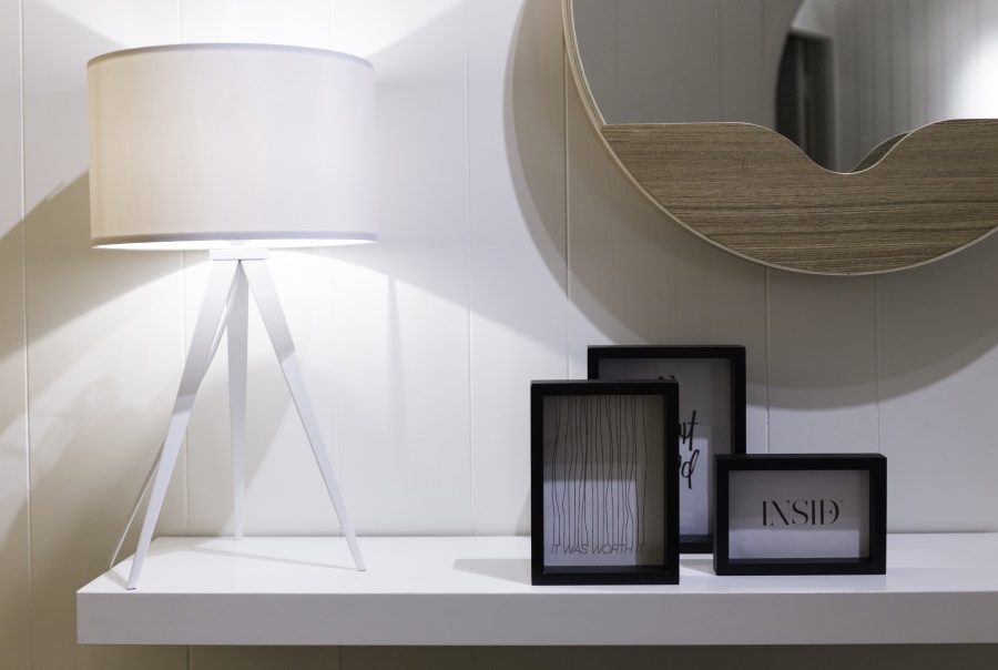 Лампа настольная Tripod, белая Zuiver 5200007 - Вид №3