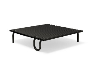 Квадратный металлический журнальный столик