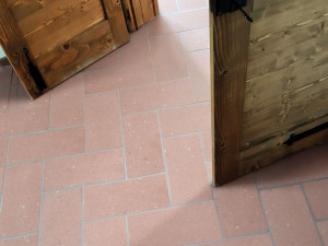 Терракотовый пол/покрытие ручной работы