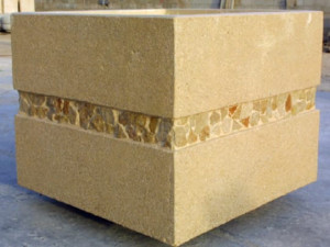 Реконструированный каменный квадратный низкий плантатор