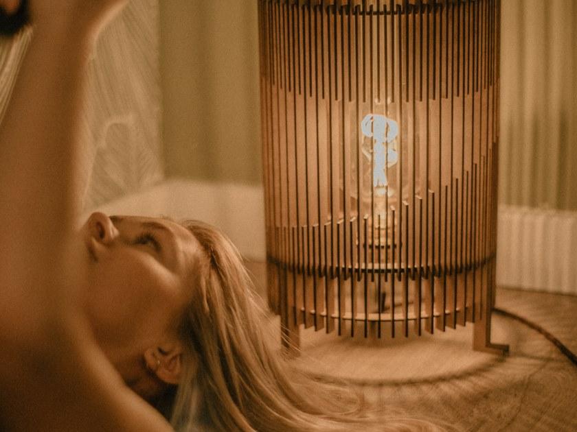 luxcambra Настольная лампа из мдф Arles sun-id-1510200 - Вид №2