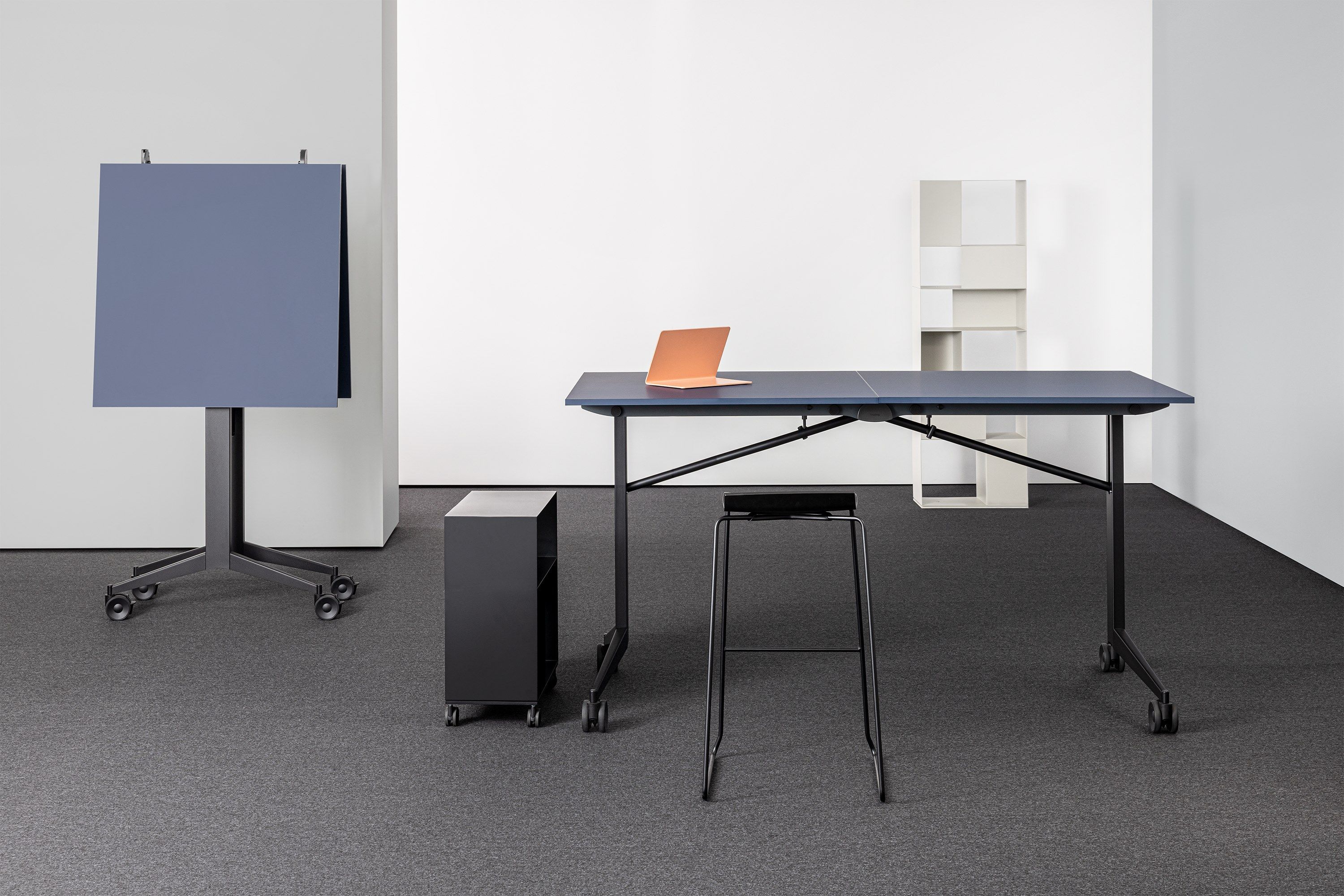 Высокий складной стол из ламината с колесами Mara Timmy ARCH-00024867 - Вид №3