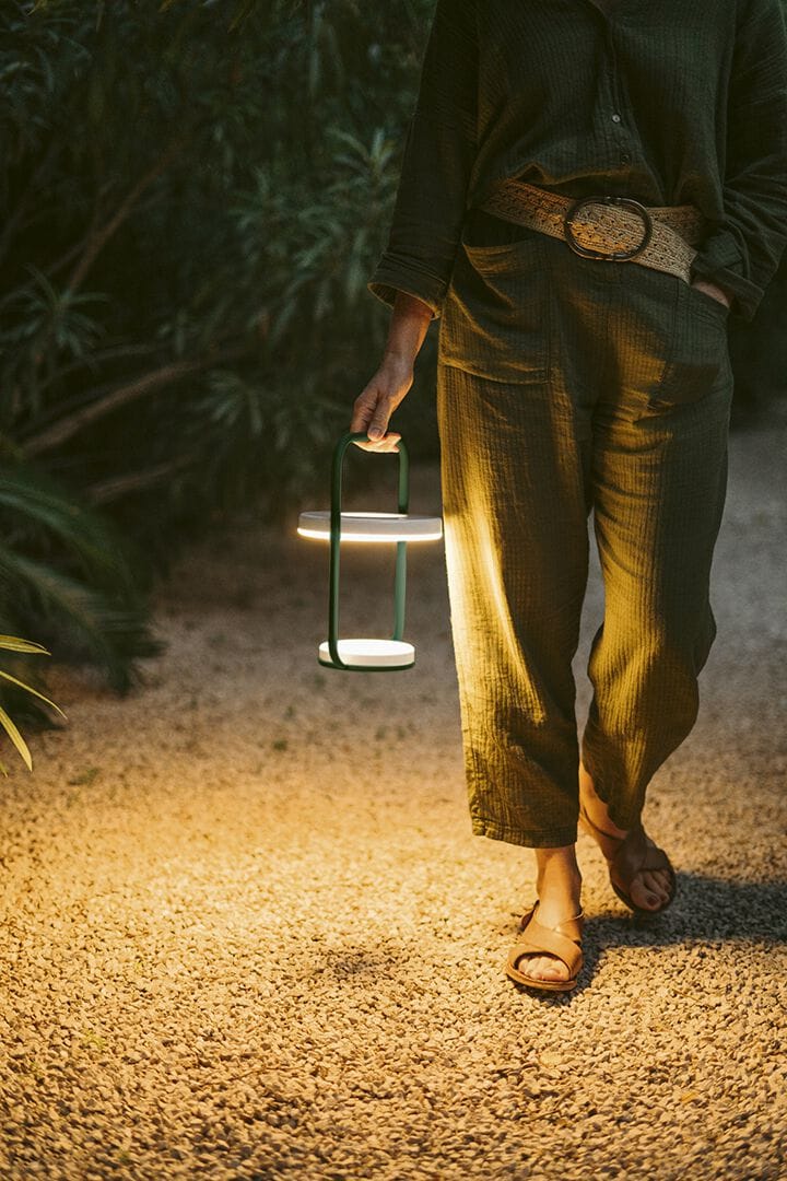 Портативный светодиодный светильник Fermob ULLI ARCH-00124670 - Вид №4