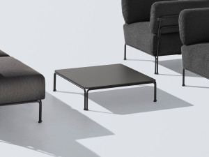 Стальной квадратный журнальный столик