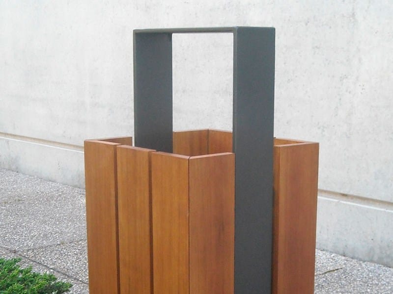 Наружная деревянная стойка для мусора SIT Wade ARCH-00142310