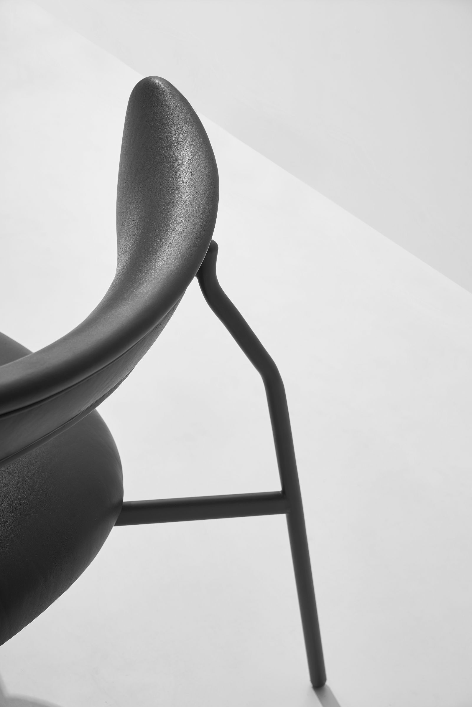 Кожаное кресло District Eight Dragonfly ARCH-00141013 - Вид №11