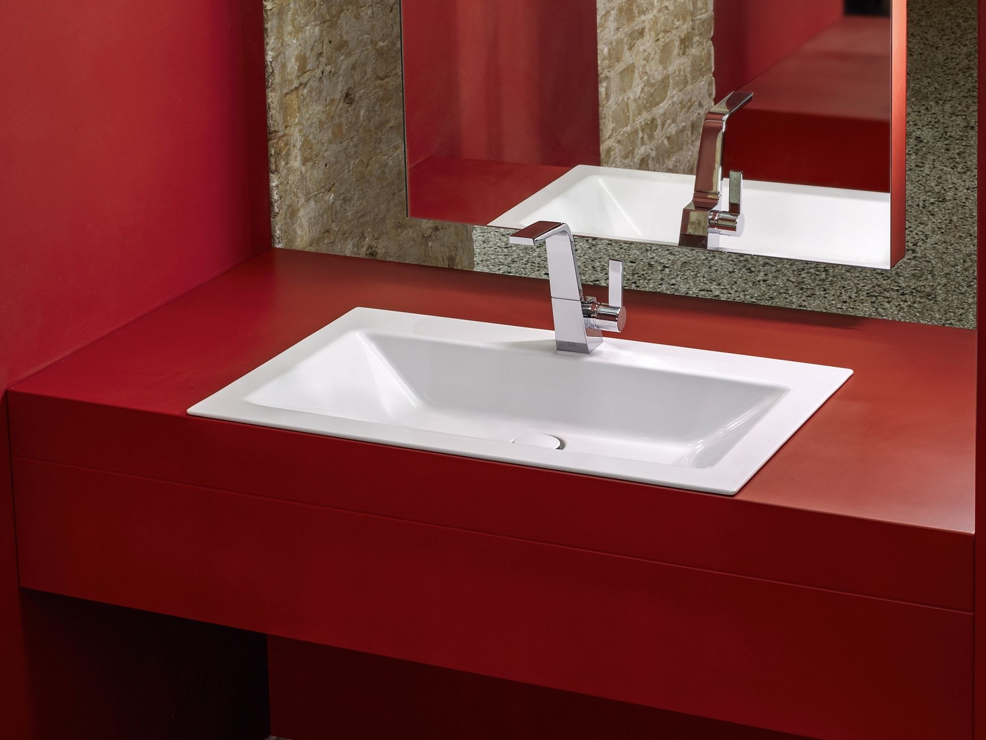 Прямоугольный одиночный подвесной умывальник из эмалированной стали Bette BetteLoft ARCH-00137568