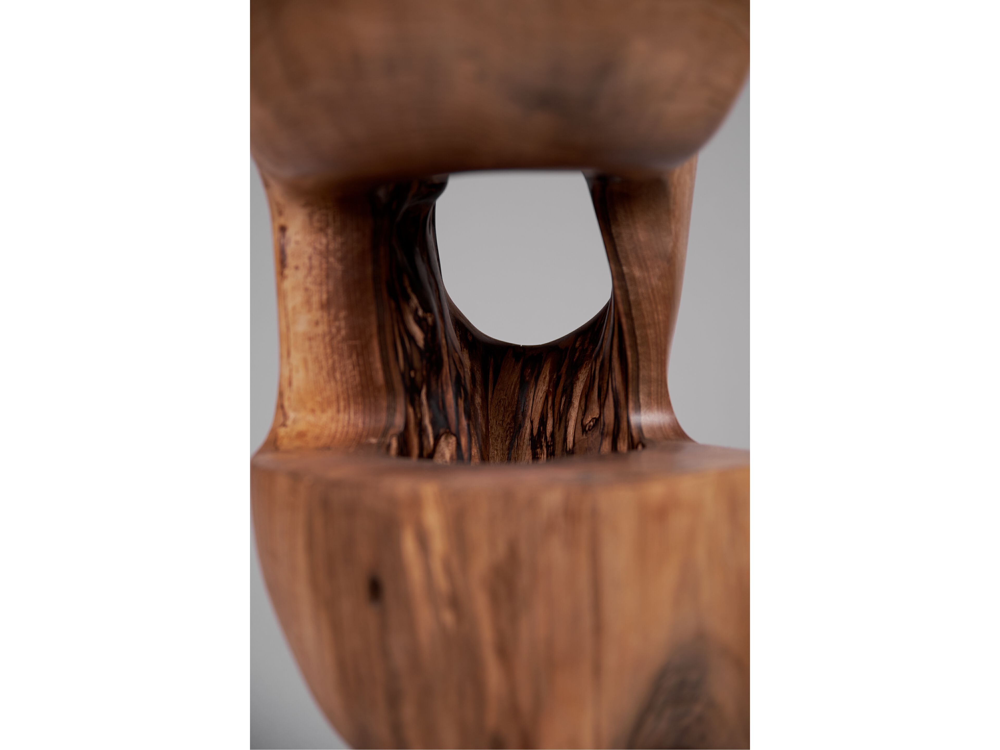 Высокий журнальный столик из грецкого ореха Logniture Leszy ARCH-00042668 - Вид №11