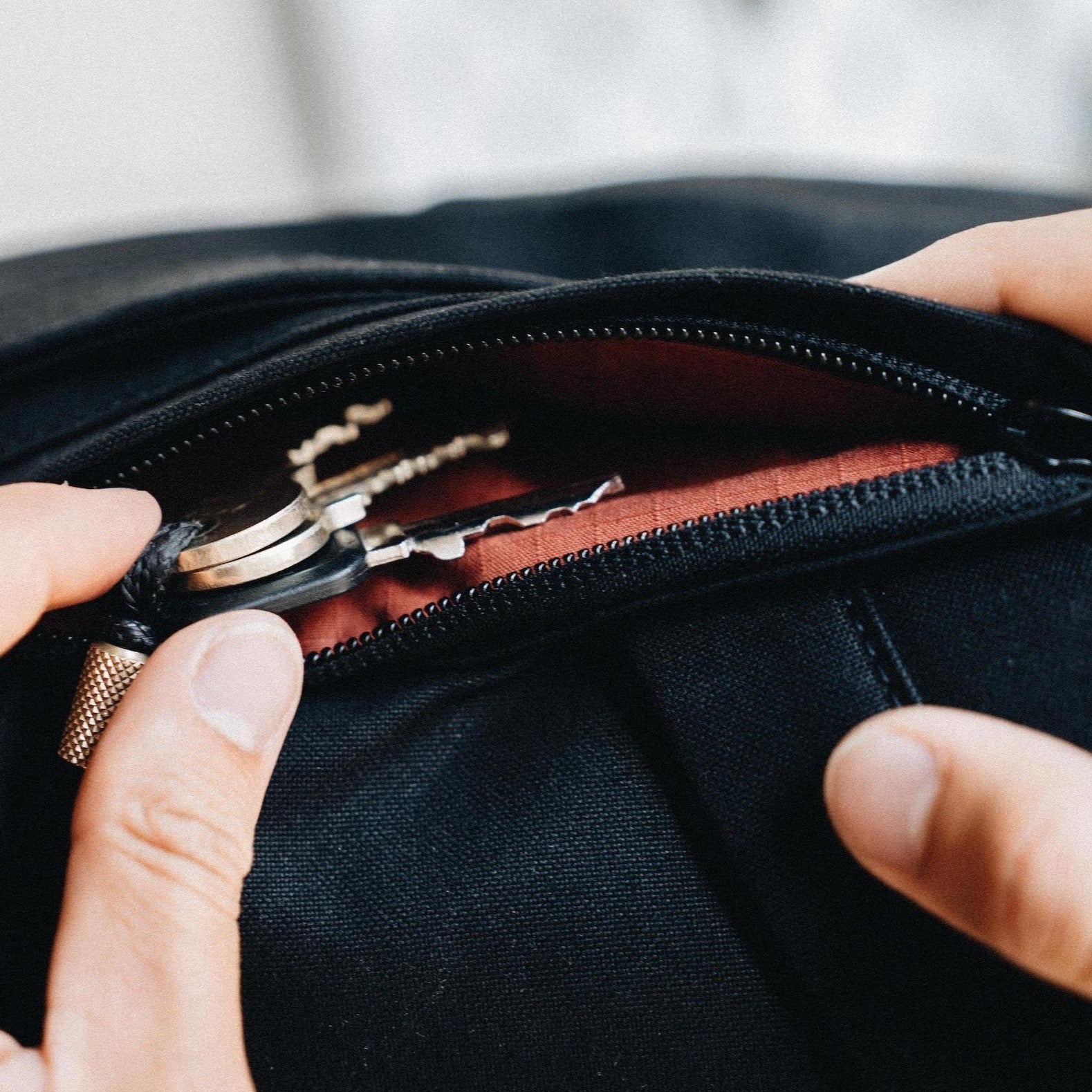 W301BLA-MAR-BRA Everyday Pack 21L - Морской / Латунь Wingback  - Вид №9