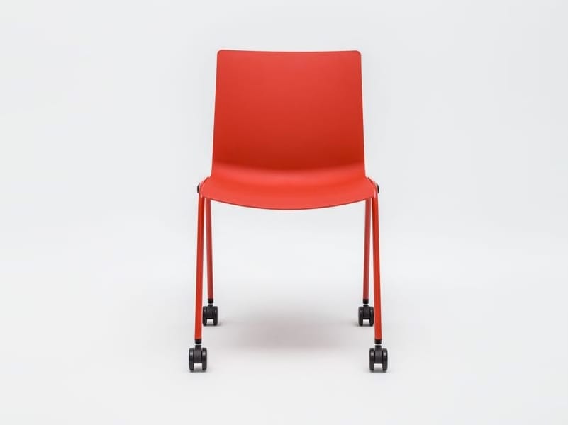 Пластиковый штабелируемый стул с колесами MDD шила ARCH-00151390