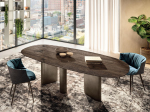 Овальный стол из стали и дерева