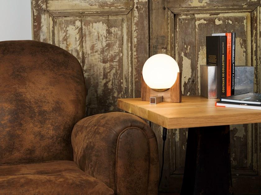 Pascal & Philippe Настольная лампа из опалового стекла на деревянном основании Juliette sun-id-1422038 - Вид №4