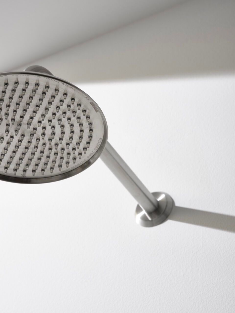 Душевая головка из нержавеющей стали с кронштейном BEAMTECH DINOX DNXT102 ARCH-00078572