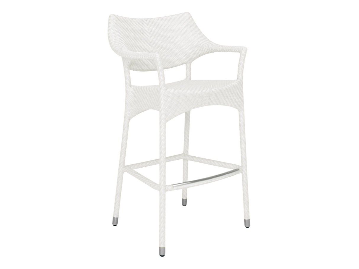 Табурет из JanusFiber® с подлокотниками JANUS et Cie Amari ARCH-00078532