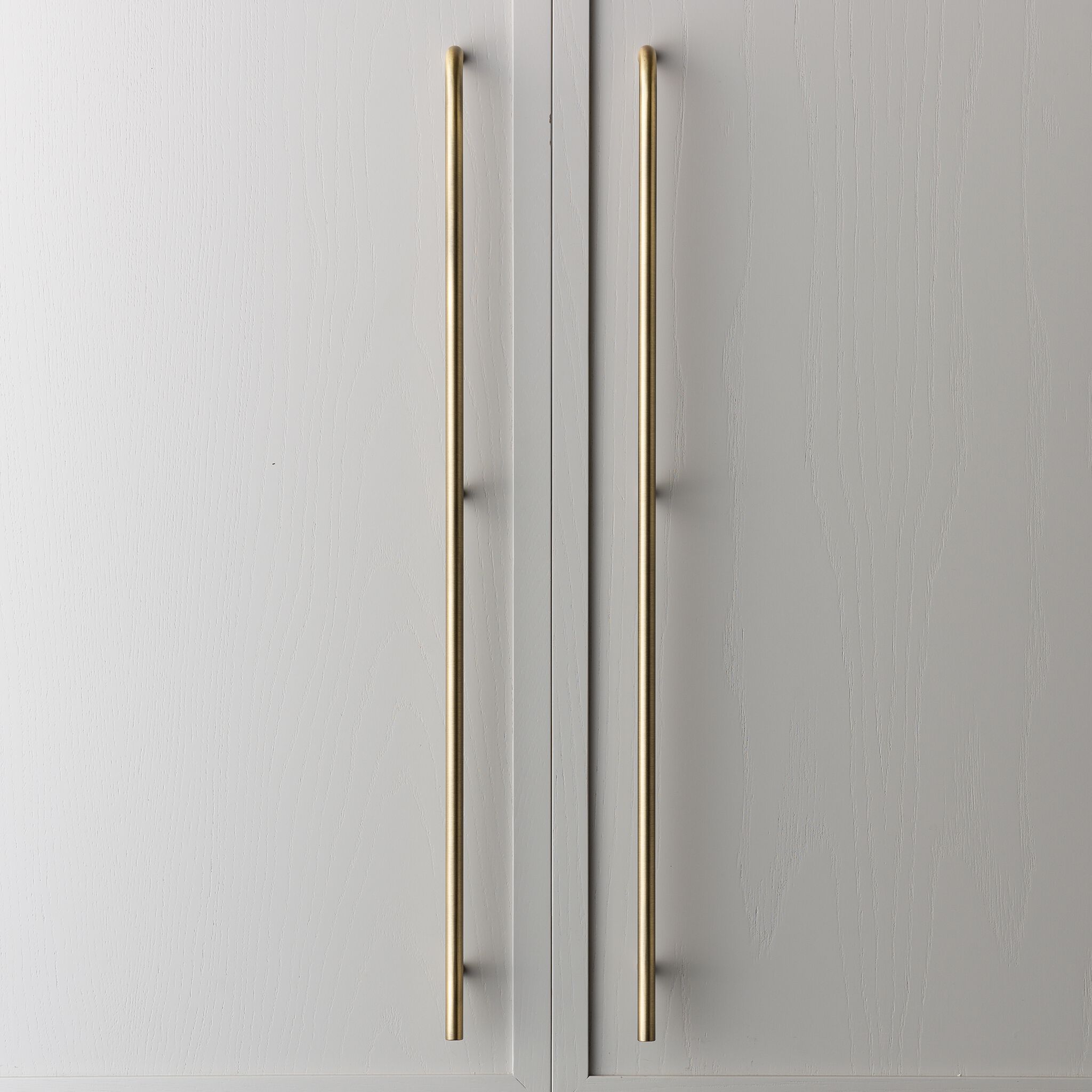 Латунная мебельная ручка Lo & Co Interiors Brera ARCH-00081556 - Вид №5