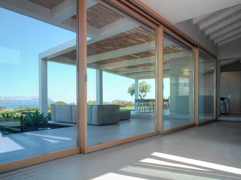 CARMINATI SERRAMENTI Подъемно-раздвижная деревянная дверь с двойным остеклением Skyline system sun-id-1382330 - Вид №8