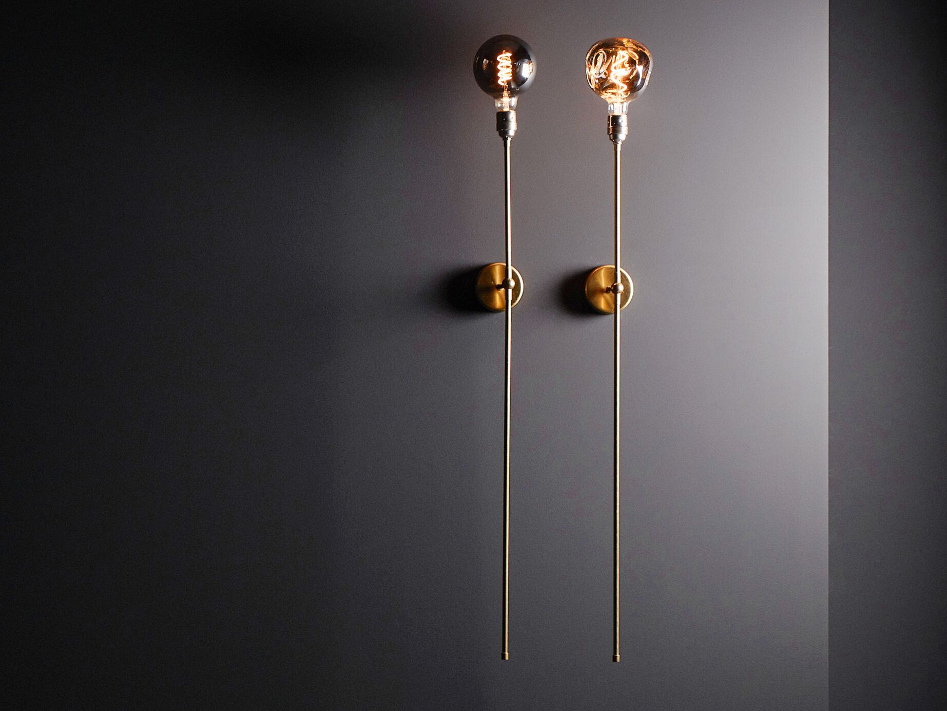 Латунный настенный светильник Renzo Serafini Факел ARCH-00011402