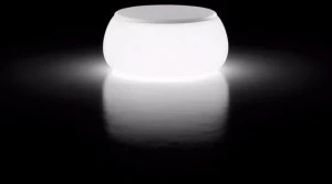 Plust Яркий круглый журнальный столик из полиэтилена T ball