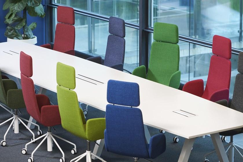 Martela Поворотное кресло руководителя из ткани с высокой спинкой Sola sun-id-1375739 - Вид №4