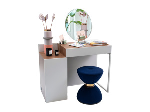 Деревянный туалетный столик