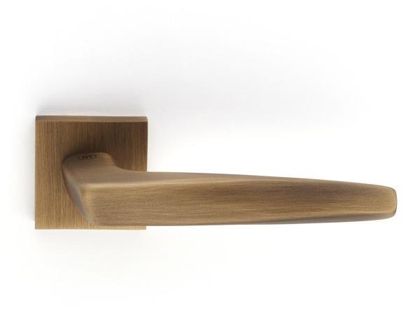 Pasini Ручка из латуни на розетке  8331  - Вид №4