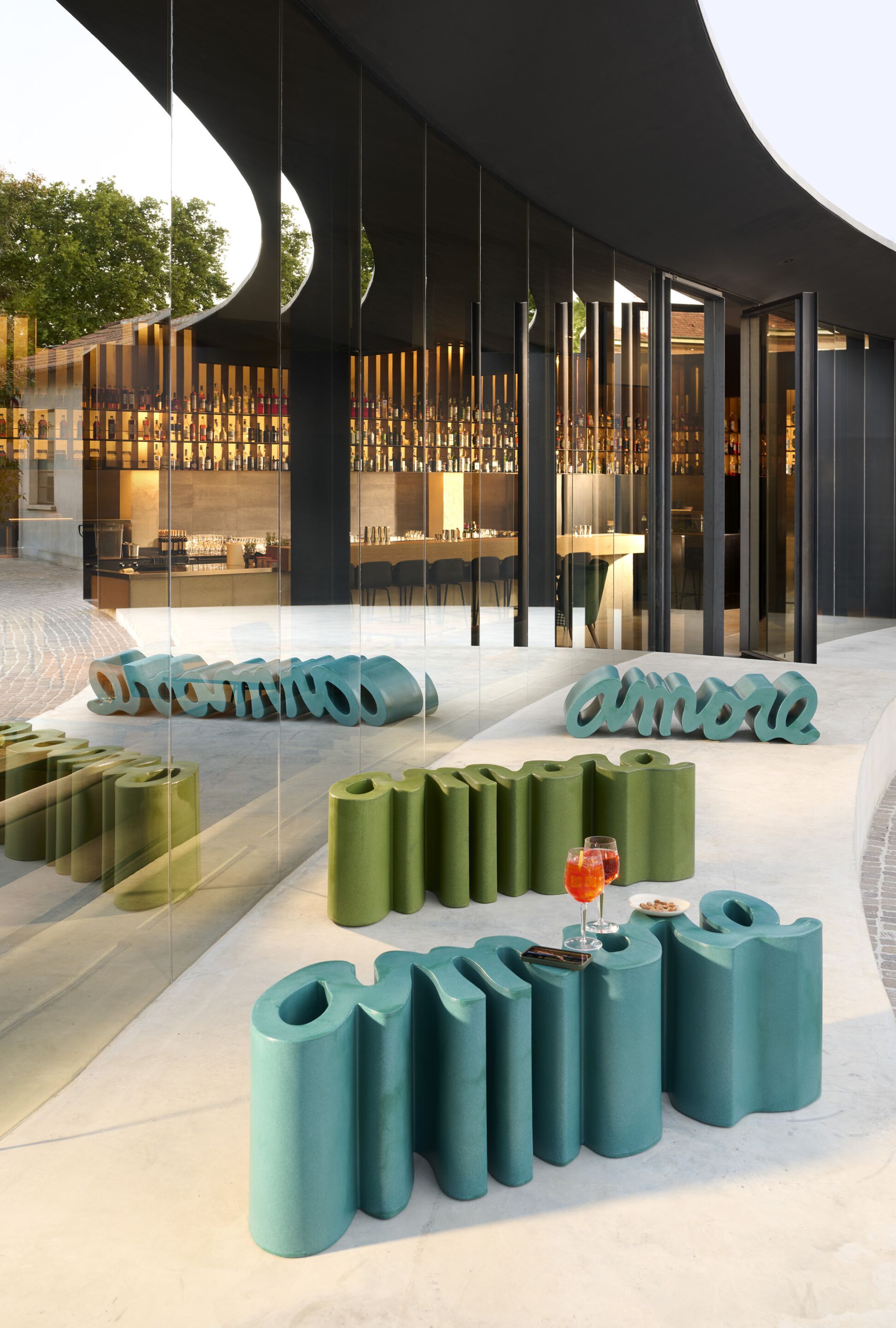 Переработанная пластиковая садовая скамейка SLIDE коллекция надписи ARCH-00075008 - Вид №4