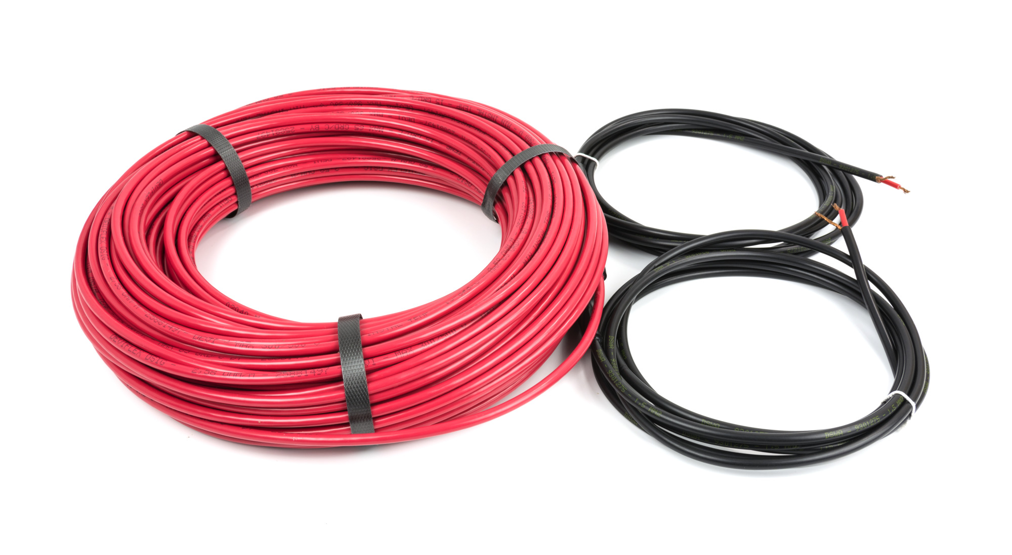 Danfoss DEVIbasic™ 10S — одножильный нагревательный кабель для защиты трубопроводов от замерзания и защиты от промерзания грунта под холодильными камерами и искусственными катками DEVIbasic 10S кабель 1400 Вт 230 В 140 м 84001565 