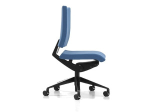 Офисное кресло из ткани с 5 спицами