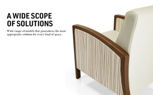 Кресло с подлокотниками