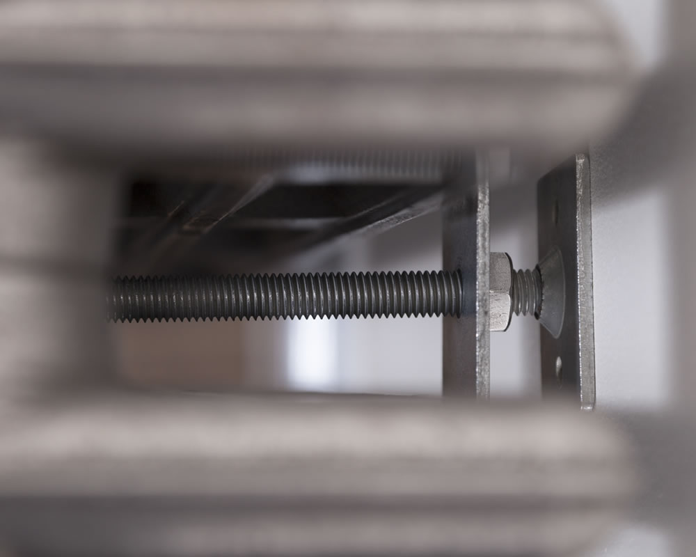 LD055 Настенная опора - квадратная плита - оцинкованная Сarronheating  - Вид №5