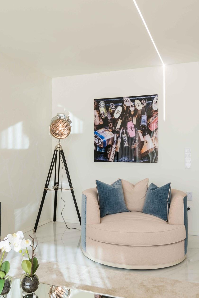 Stylish Club Мягкое бархатное кресло с подлокотниками Empire Scf.e09 - Вид №4