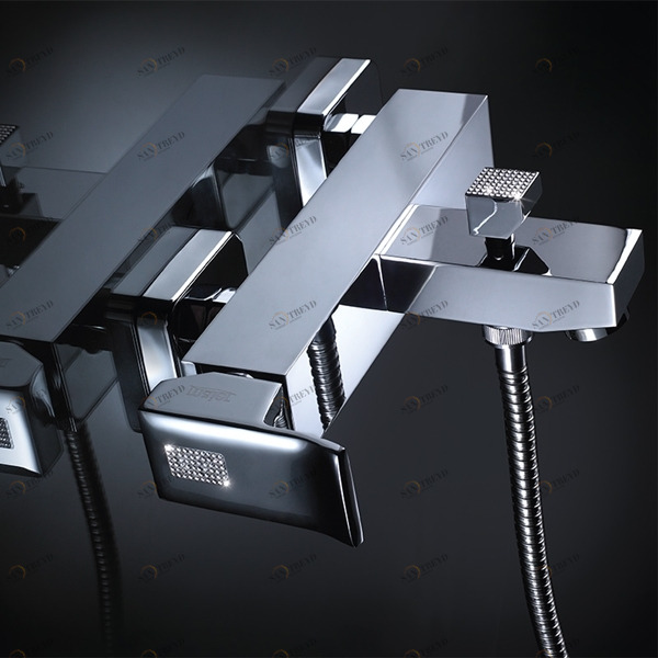 Однорычажный смеситель для ванны/душа 56.012C MAIER SURF DIAMOND 56012C