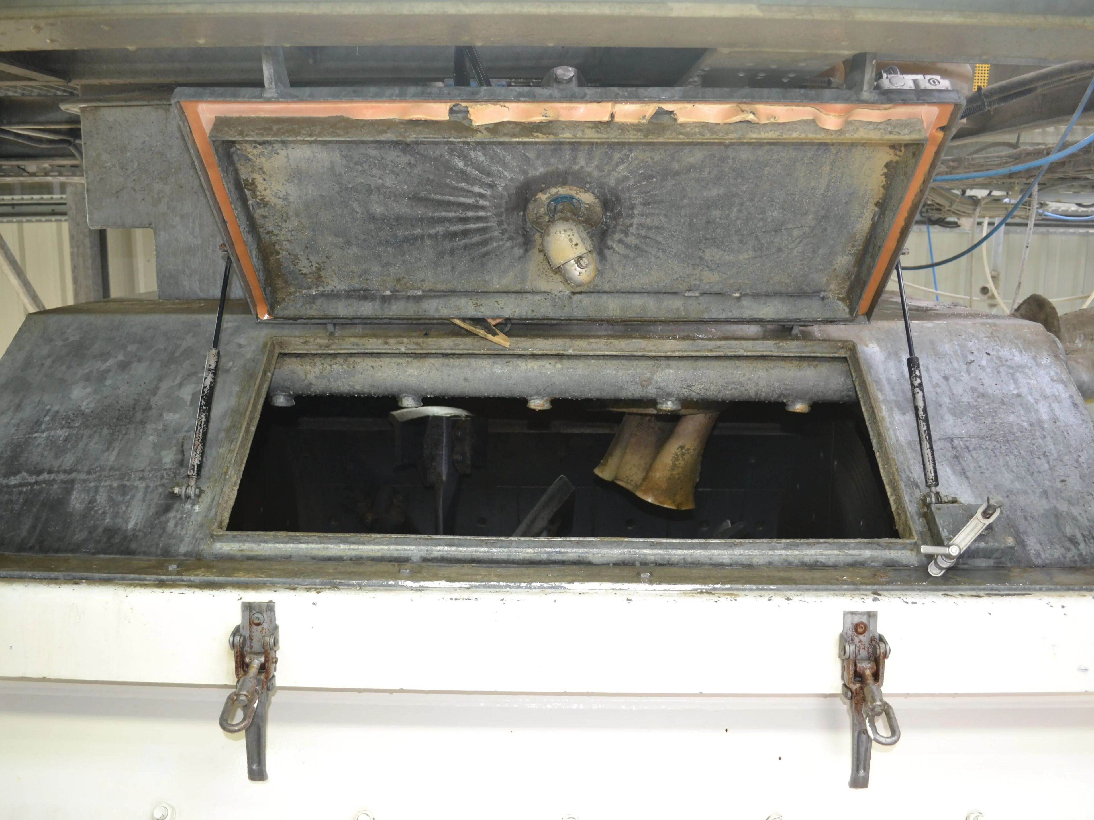 Разделитель и защита для строительной техники COPLAN OLIO PROTETTIVO GTN ARCH-00045752