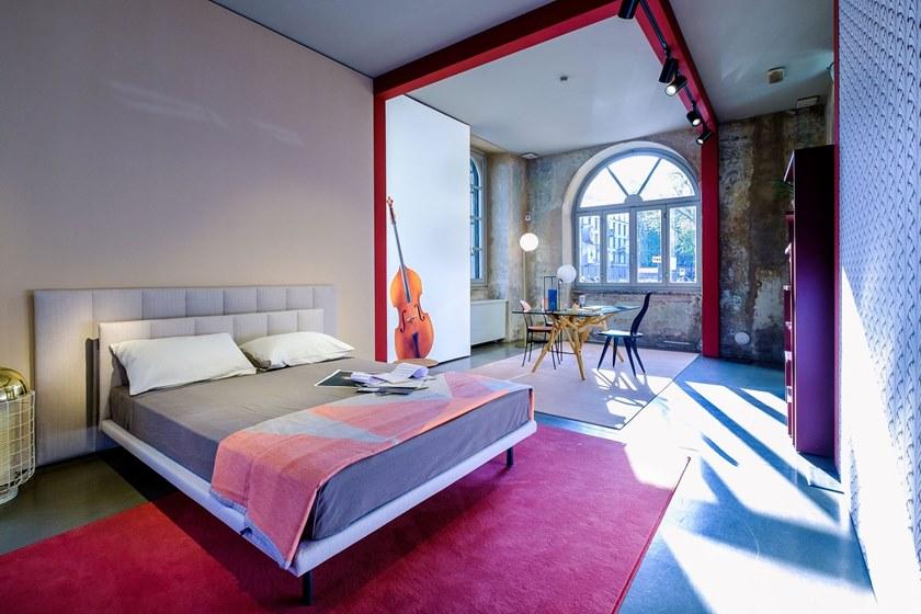 Zanotta Двуспальная кровать с мягким изголовьем из ткани или кожи sun-id-1437889 - Вид №6