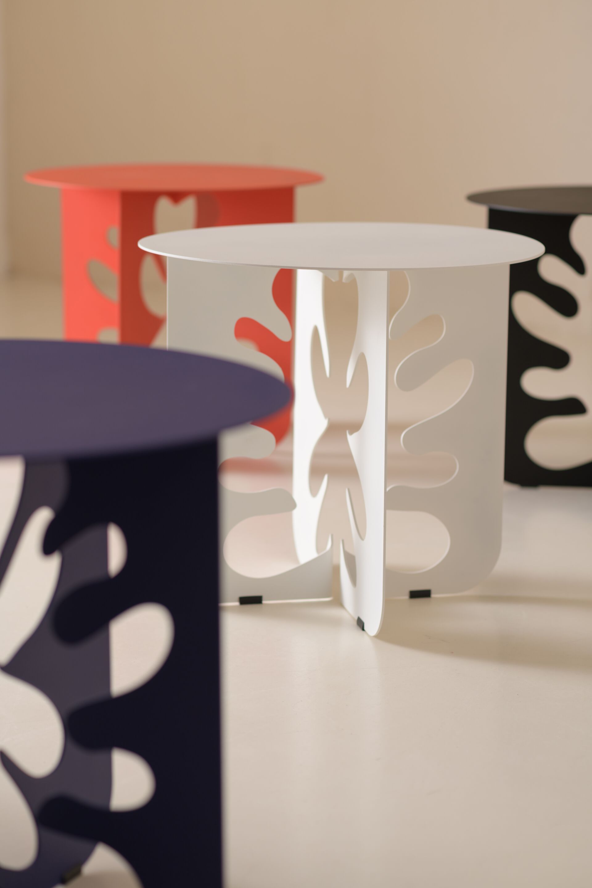 Круглый стол из листового металла Shishka Project Art Table ARCH-00027344 - Вид №9