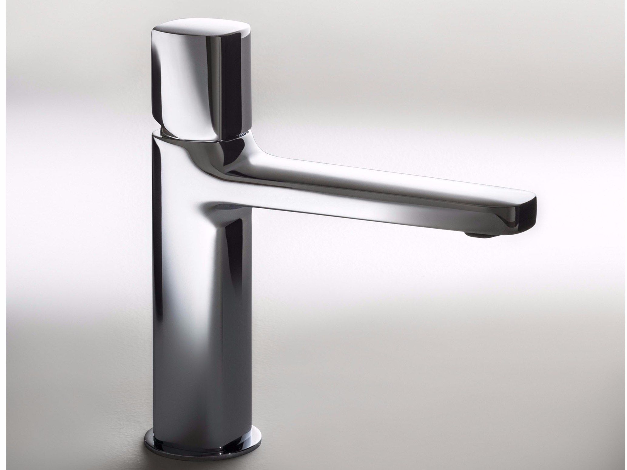 Смеситель для раковины с одним отверстием Fantini Rubinetti Lamè ARCH-00031073