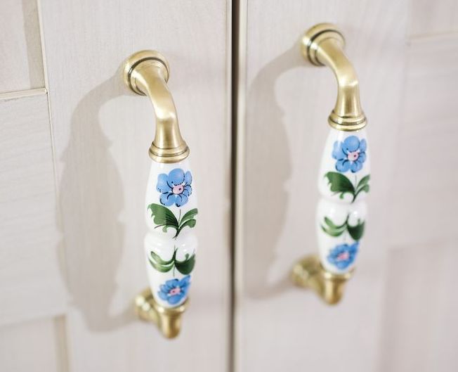 Шкаф распашной трехстворчатый с ящиками беленый дуб Flora CILEK FLORA 00-3832565 Бежевый Santreyd - Вид №5