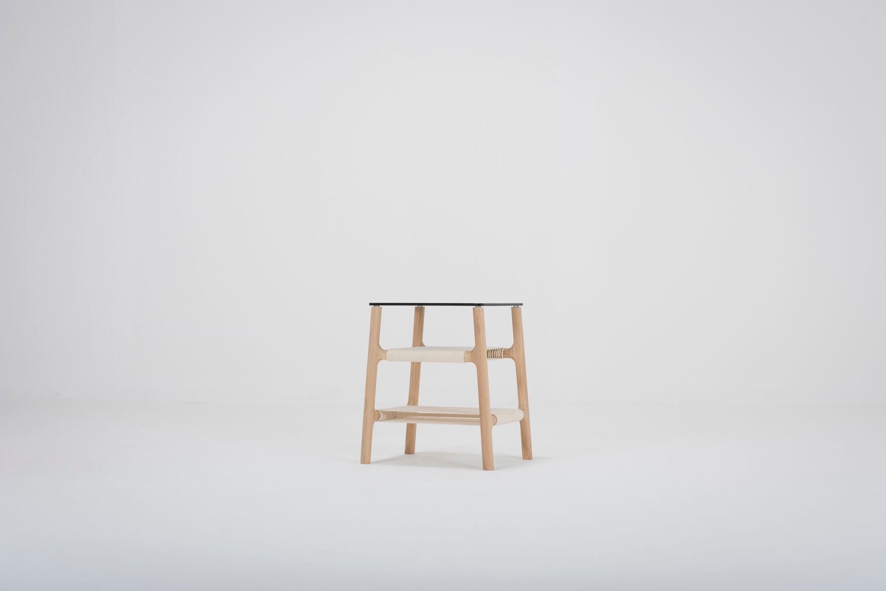 Журнальный столик / тумбочка из дерева и стекла Gazzda Fawn ARCH-00054665 - Вид №2