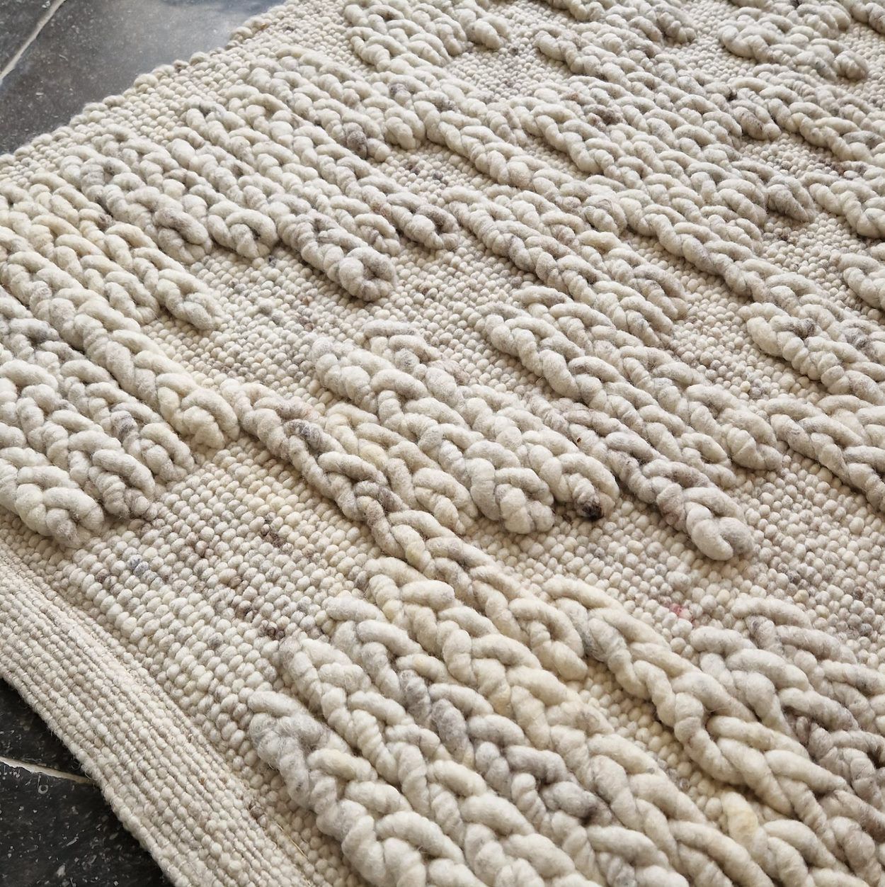 Прямоугольный шерстяной ковер ручной работы Huqrugs ZANDVOORT ARCH-00024574 - Вид №2