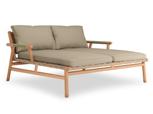 Садовая кровать из Sunbrella® и тика