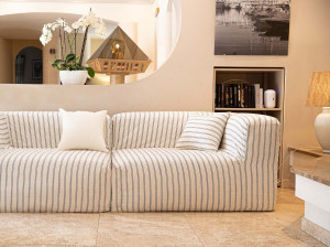 Льняная квадратная полосатая подушка для дивана