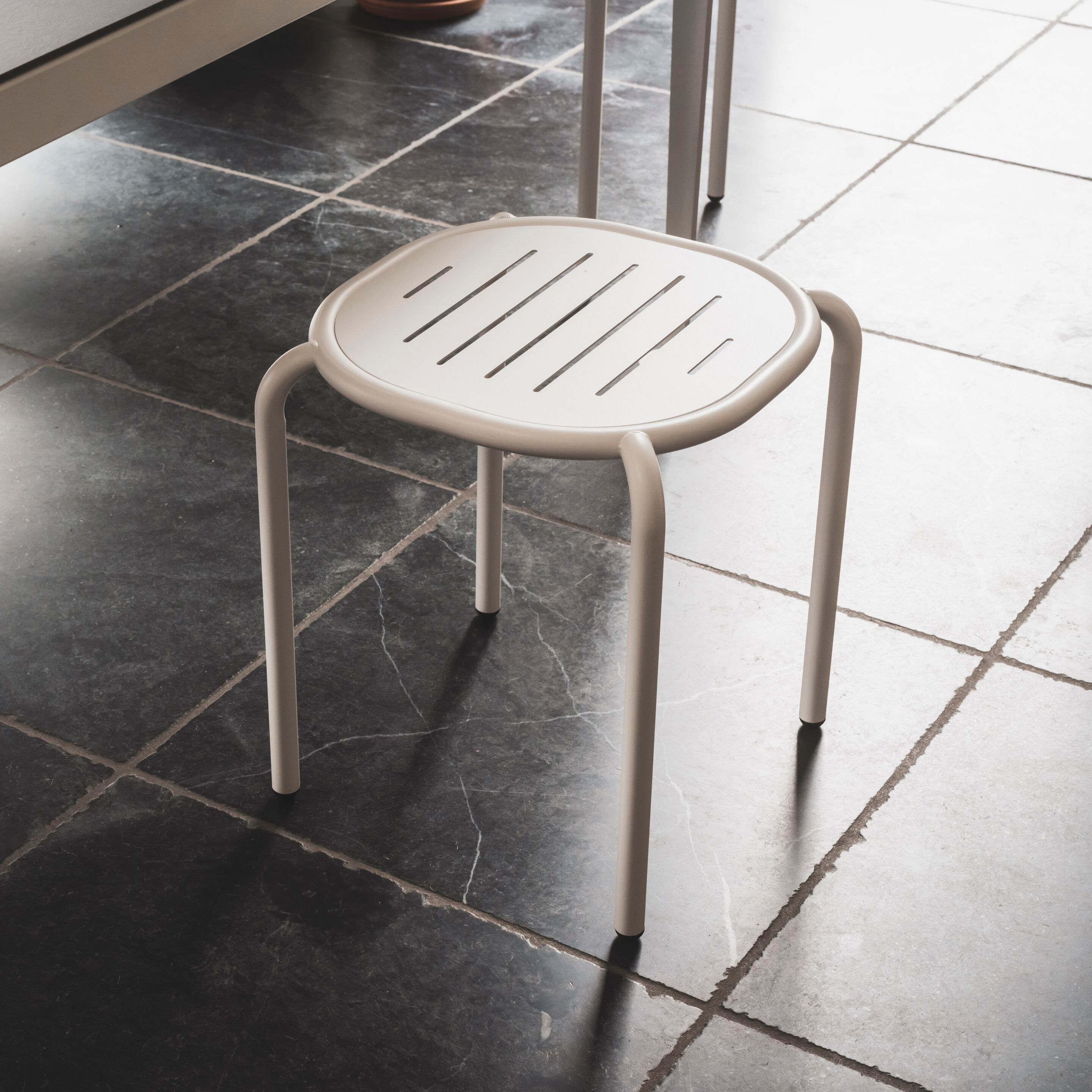 Низкий стул из оцинкованной стали Cornilleau Hyphen ARCH-00037036 - Вид №8