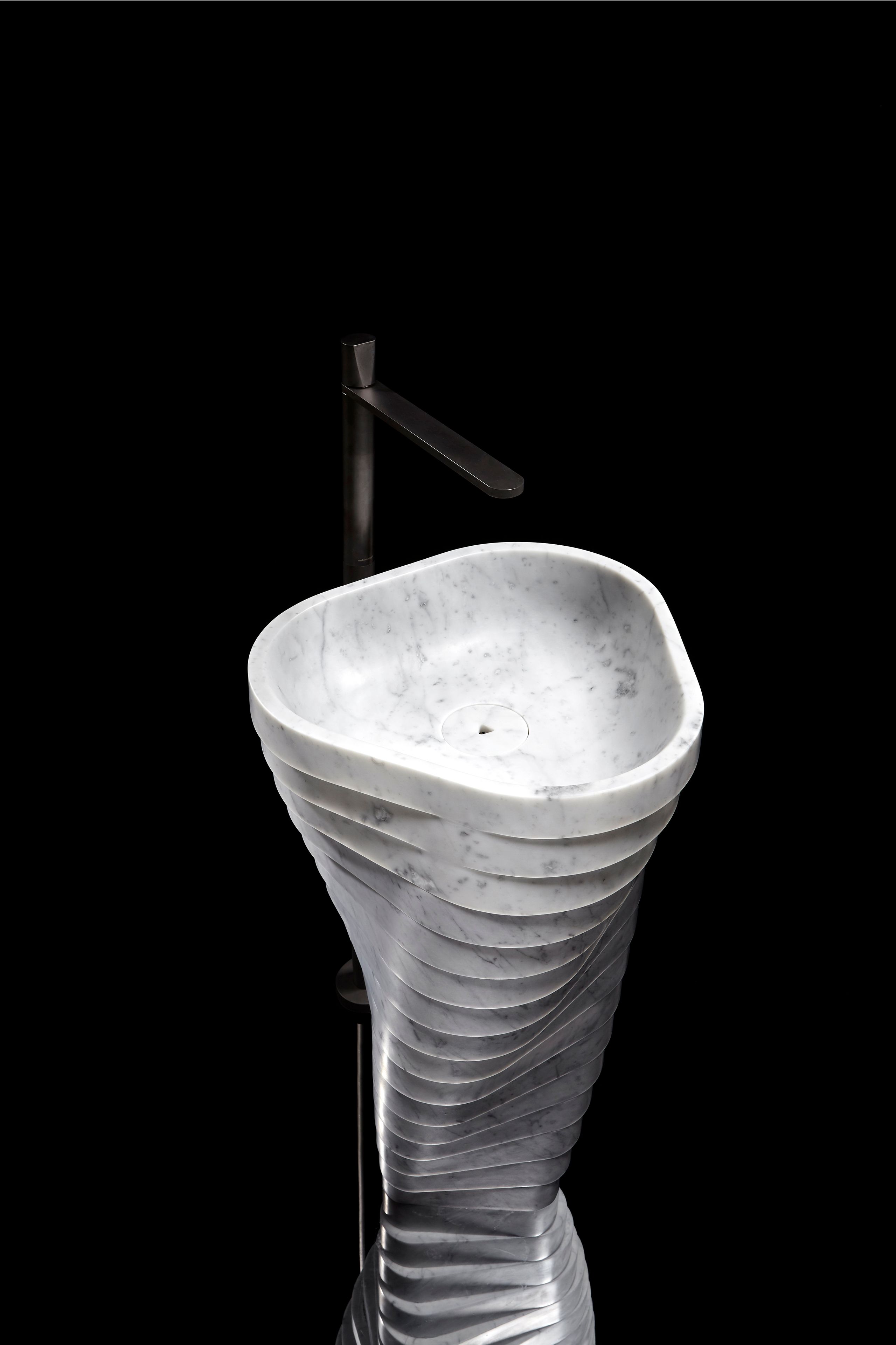 Отдельно стоящая раковина из каррарского мрамора Antoniolupi VORTICE ARCH-00024307 - Вид №3