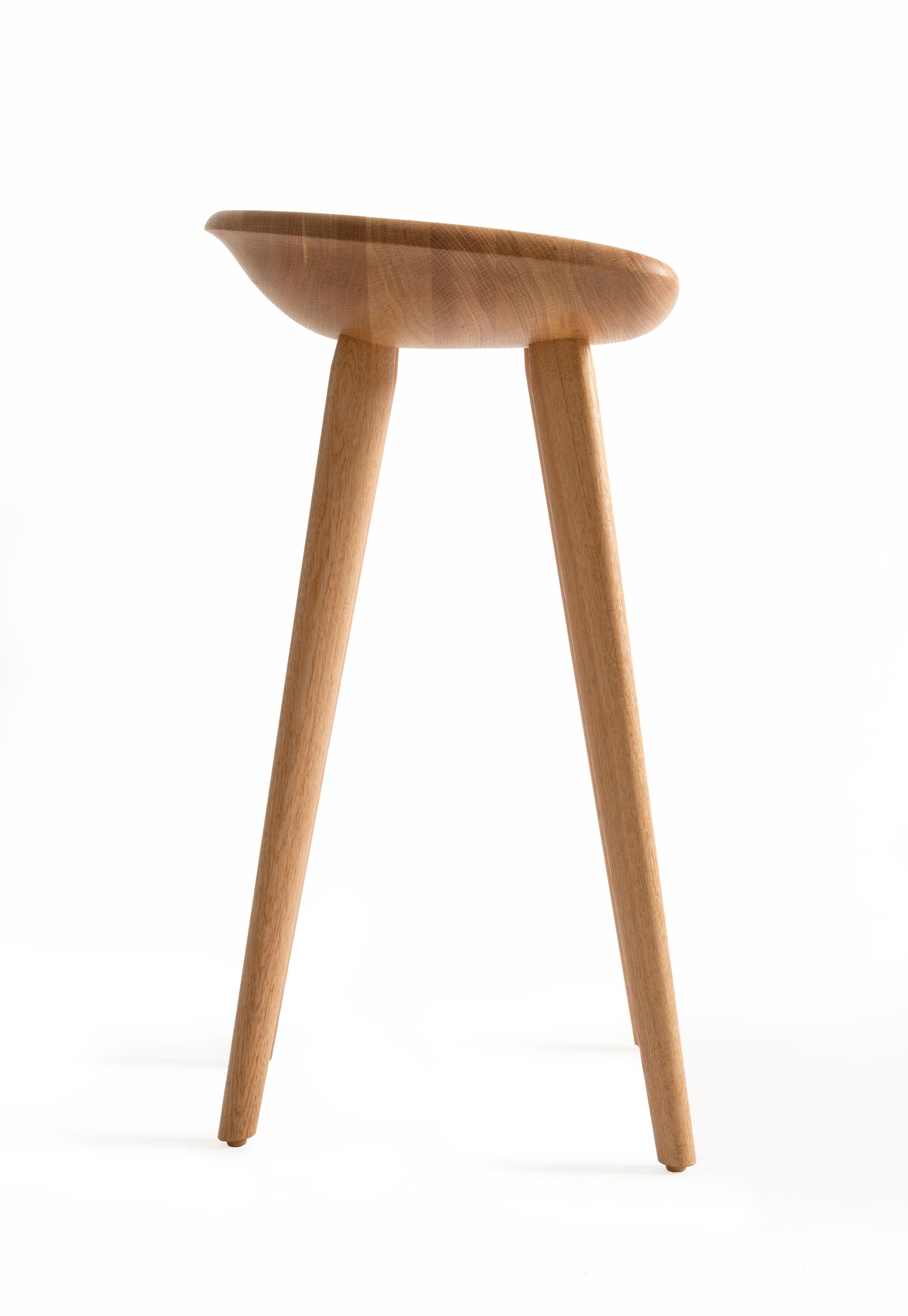 Табурет из массива дерева с подставкой для ног BassamFellows Трактор ARCH-00061645 - Вид №8