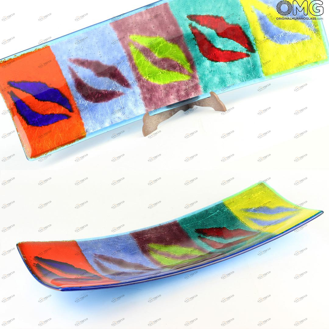 2209 ORIGINALMURANOGLASS Декоративное блюдце из муранского стекла Поцелуи - Pop Art 45 см 
