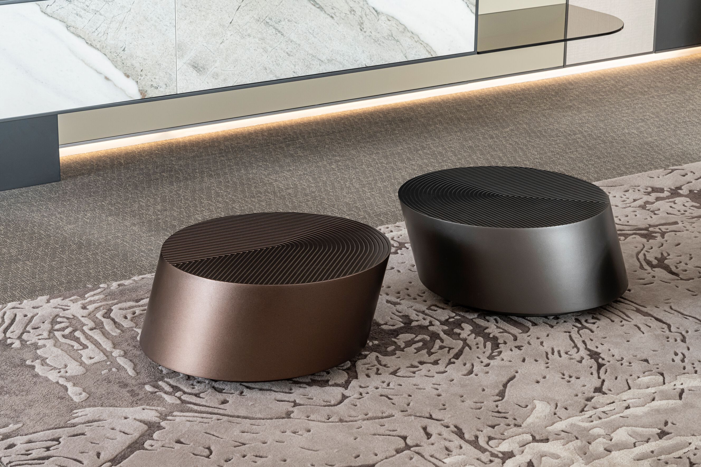 Круглый низкий журнальный столик Bizzotto Italia Aequilibrium ARCH-00082811 - Вид №1